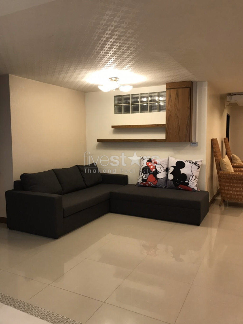 à Bangkok, superbe appartement de 175 m² très bien décoré.