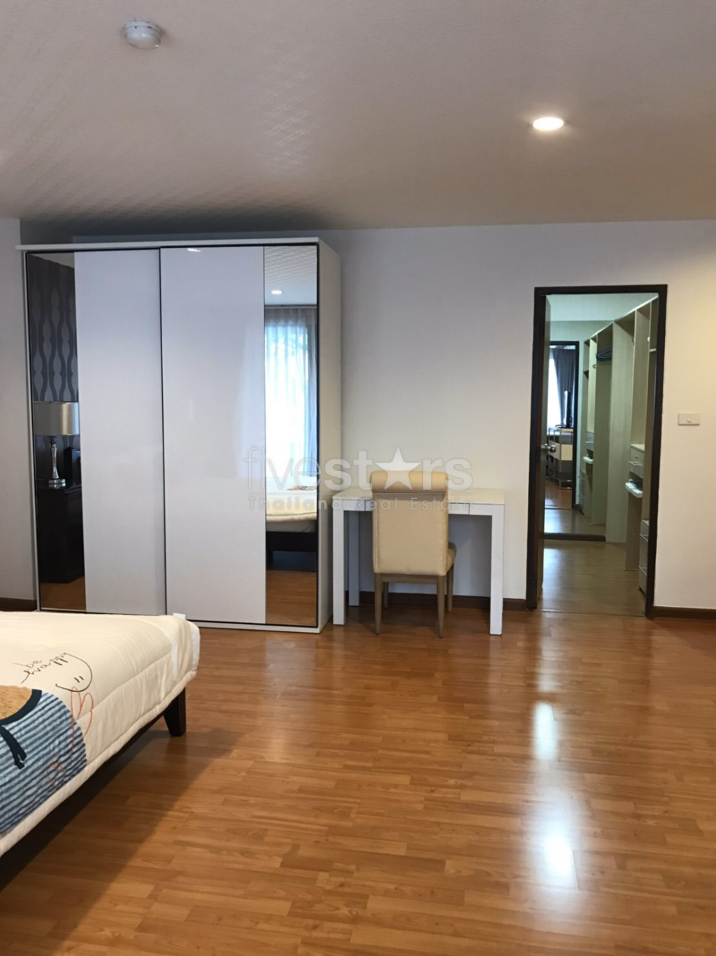à Bangkok, superbe appartement de 175 m² très bien décoré., photo 7