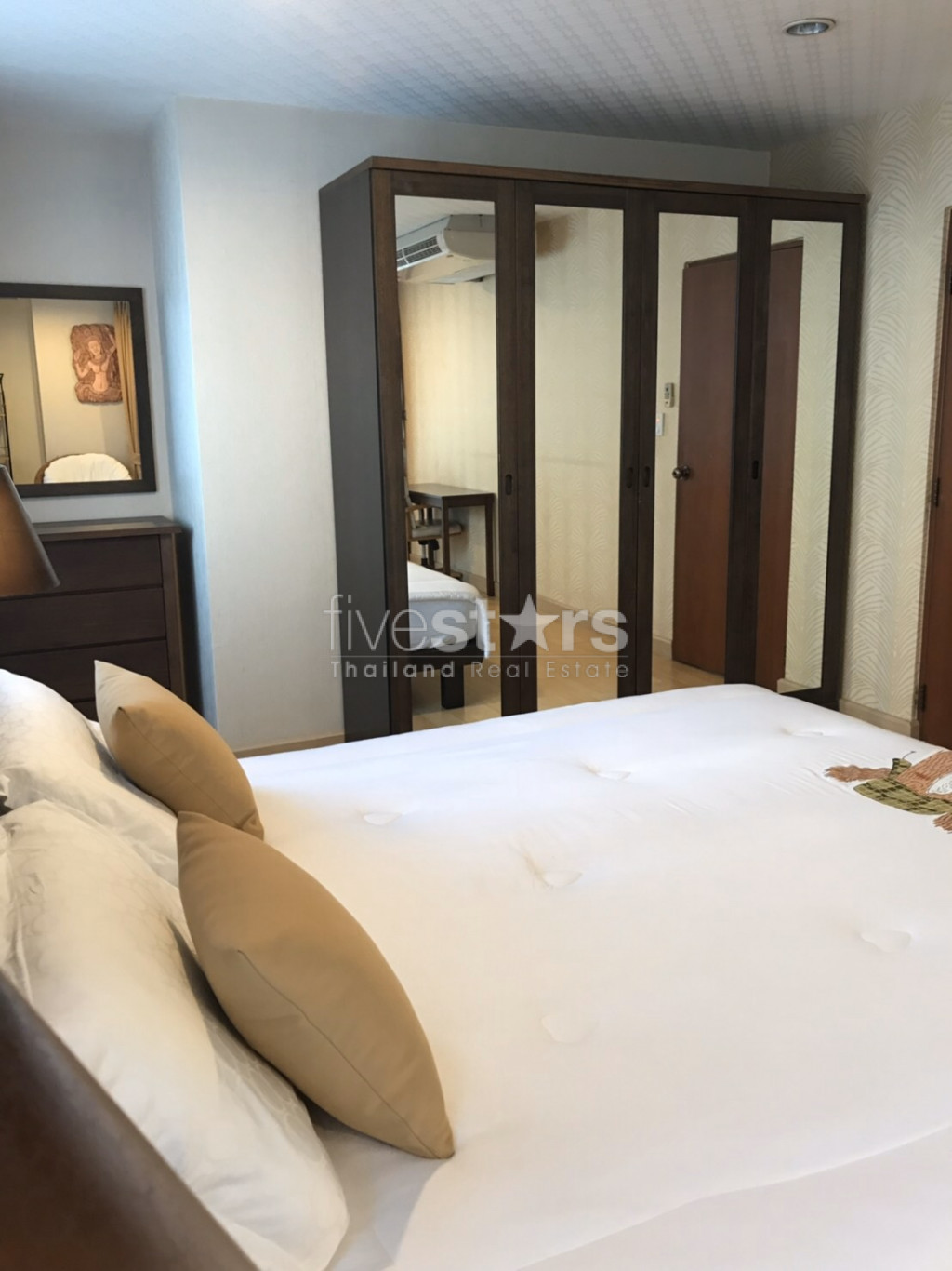 à Bangkok, superbe appartement de 175 m² très bien décoré., photo 8