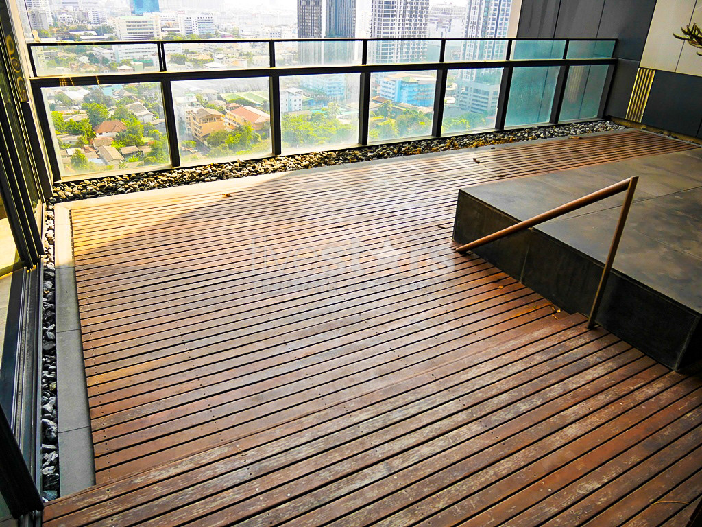 3-bedroom condo with large private terrace for sale in Sathorn, photo 2