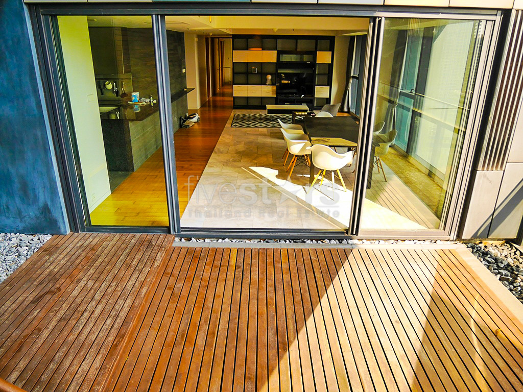 3-bedroom condo with large private terrace for sale in Sathorn, photo 3
