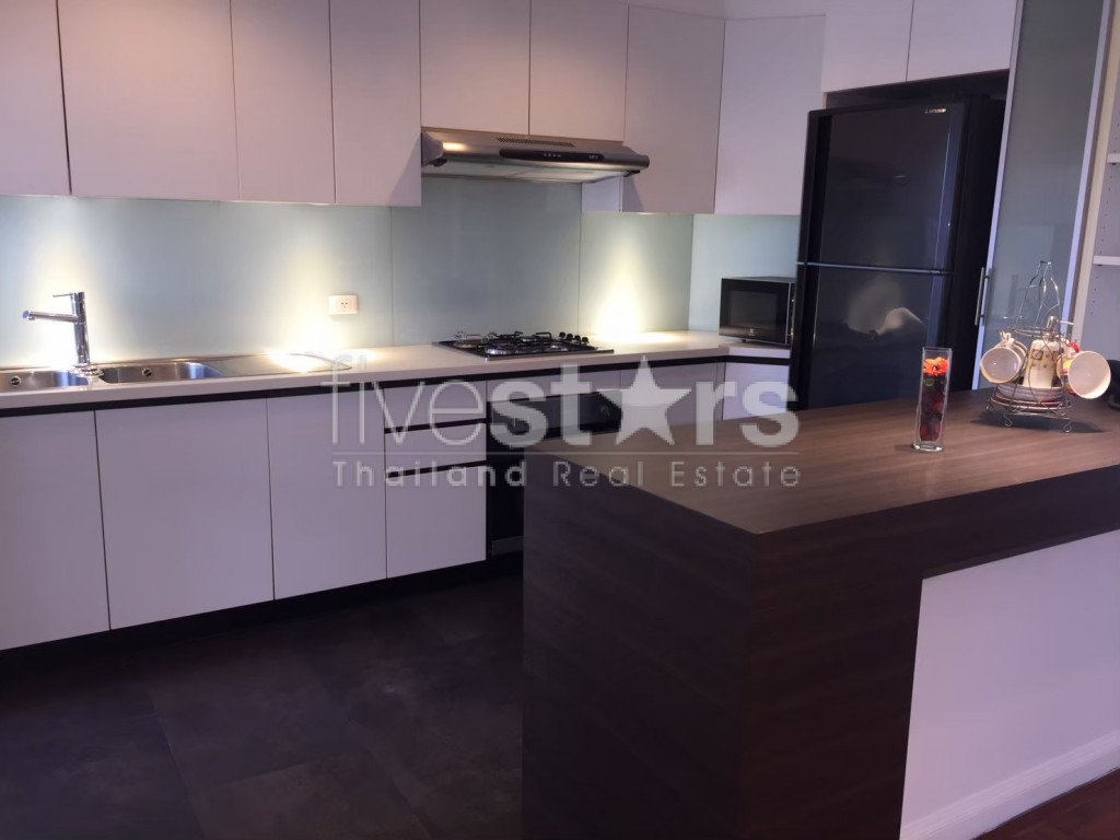 Appartement de 2 chambres à louer près de la station BTS de Surasak, photo 8