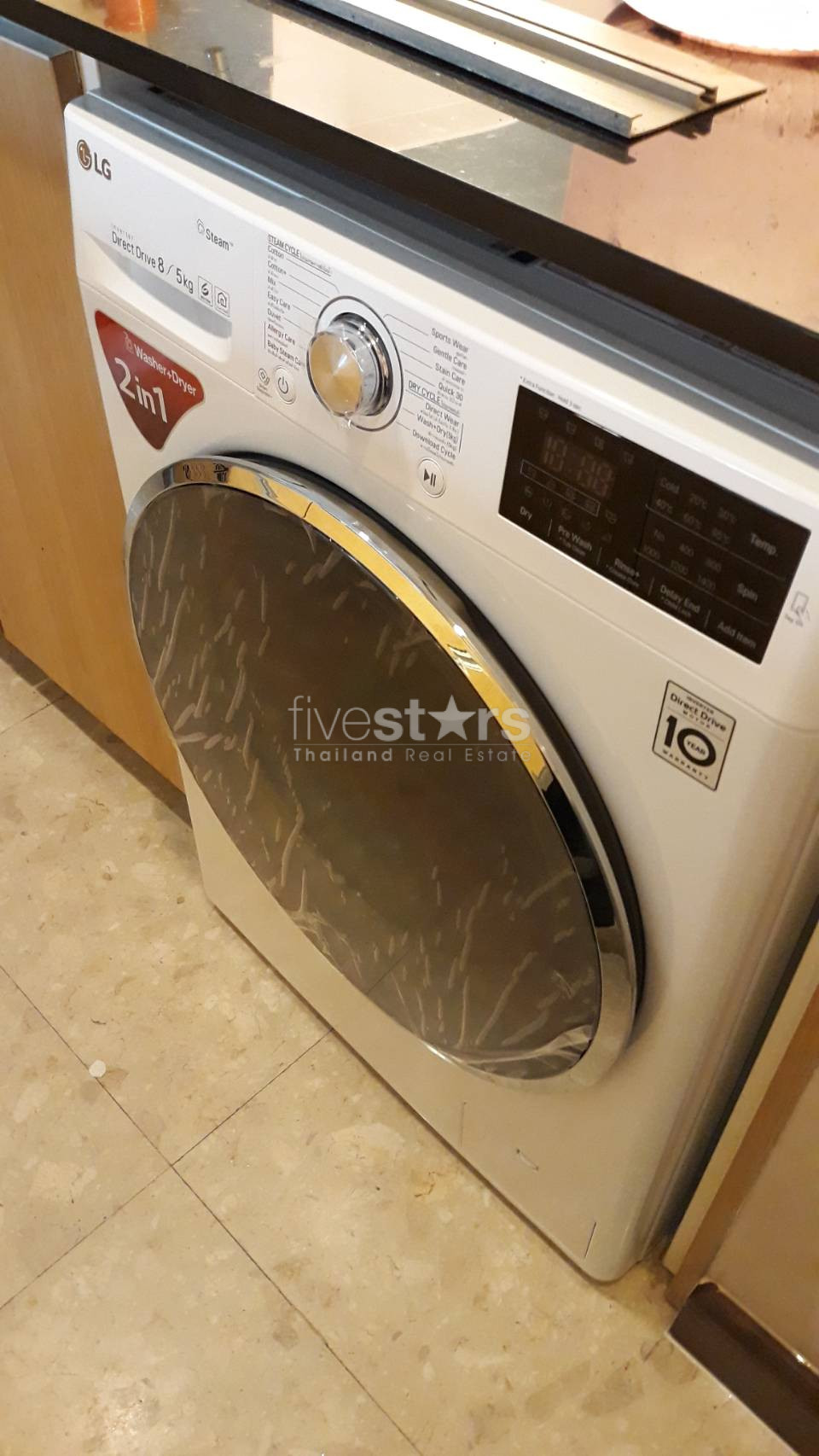 2 bedroom modern condominium on Sathorn Road, photo 10