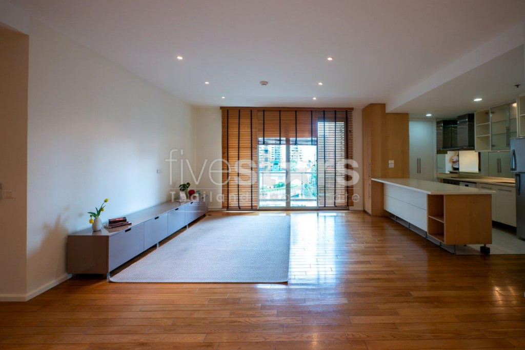 Appartement de standing avec 3 chambres quartier Saladaeng, photo 2