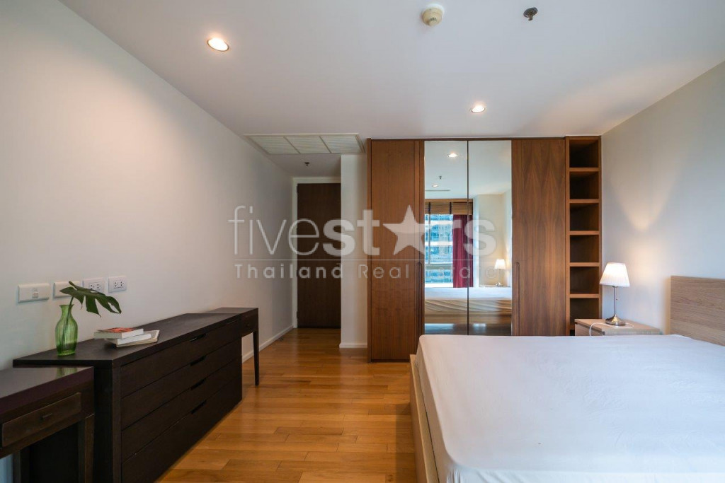 Appartement de standing avec 3 chambres quartier Saladaeng, photo 4