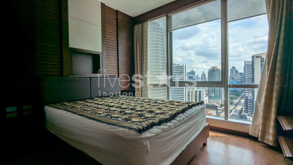 Appartement lumineux avec 3 chambres à Sathorn proche BTS Saint Louis, photo 10