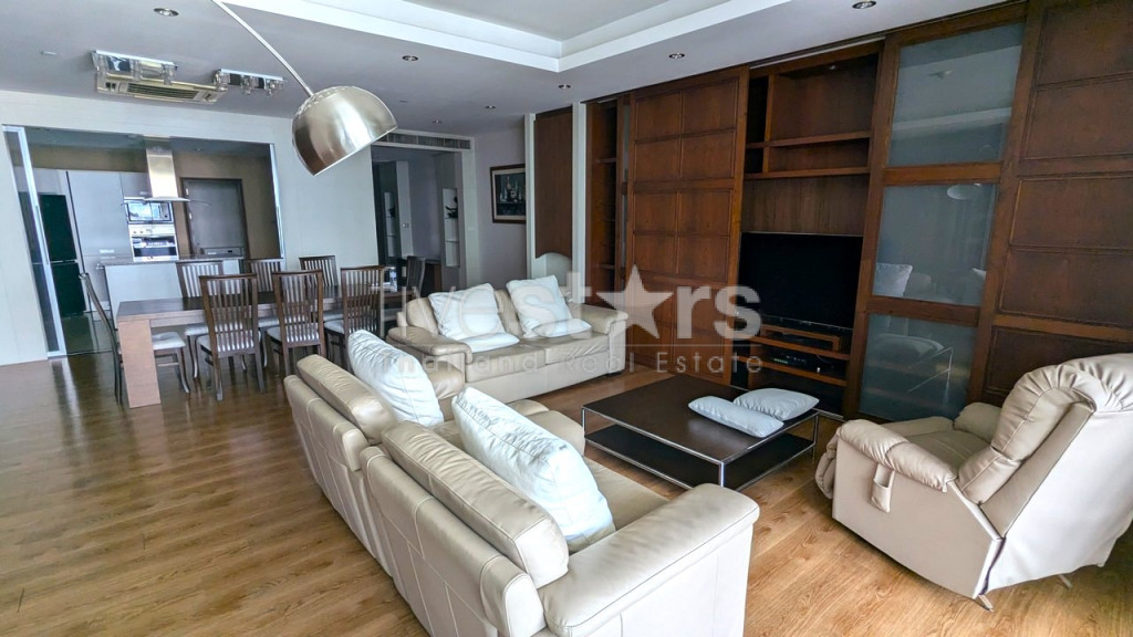 Appartement lumineux avec 3 chambres à Sathorn proche BTS Saint Louis, photo 3