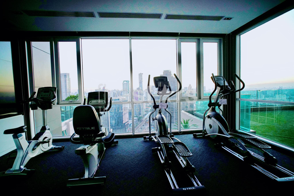 Appartement de 1 chambre à louer à Sathorn, superbe vue Chao Phraya, photo 10