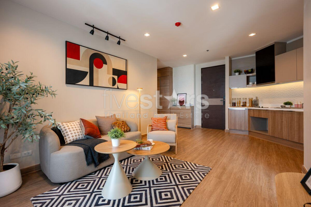 3-Bedroom condo for Sale close to Saphan Taksin BTS, photo 2