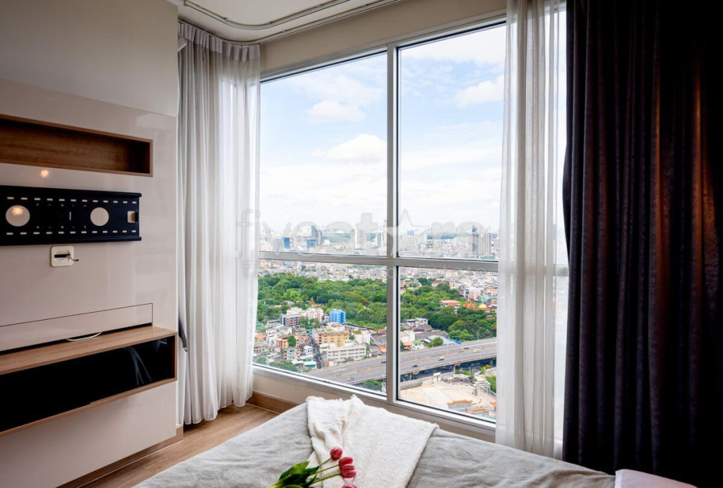 3-Bedroom condo for Sale close to Saphan Taksin BTS, photo 13