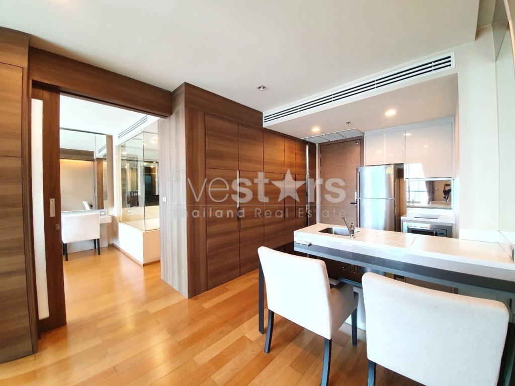 Appartement de 1 chambre à louer, Sathorn 12, St Louis