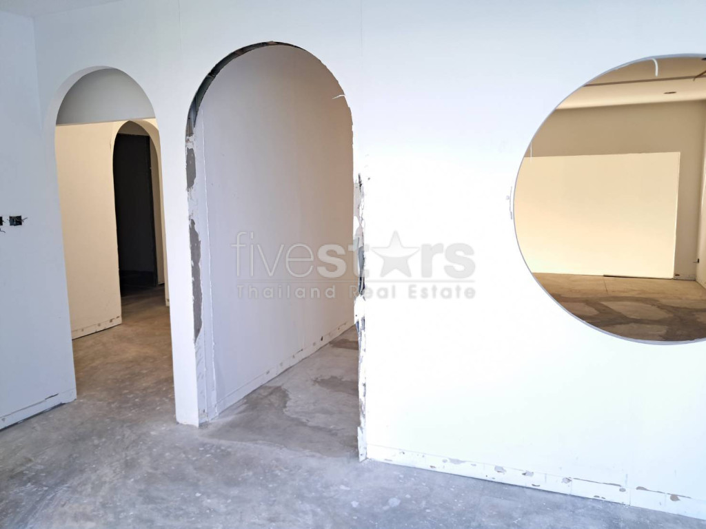 7-bedroom home office for rent close to National Stadium BTS Station, photo 4