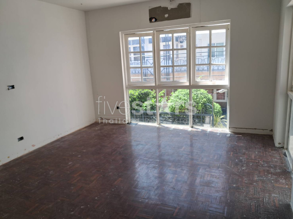 7-bedroom home office for rent close to National Stadium BTS Station, photo 10