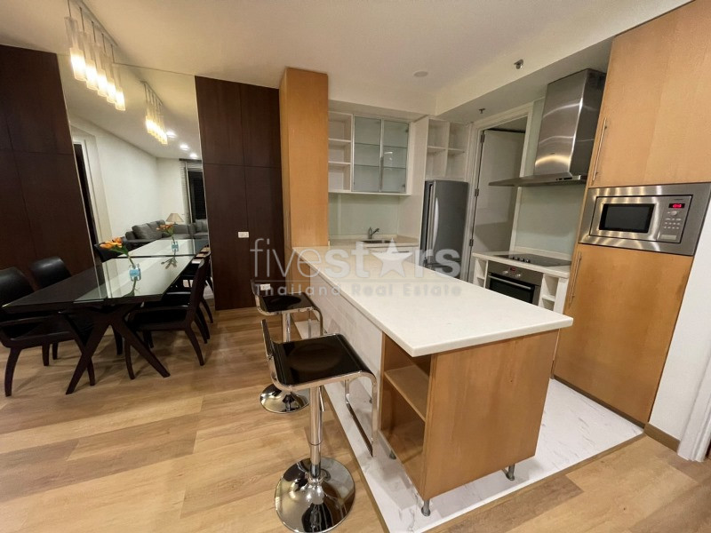 Condo spacieux de 2 chambres à louer à Sala Daeng, photo 8