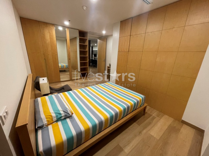 Condo spacieux de 2 chambres à louer à Sala Daeng, photo 5