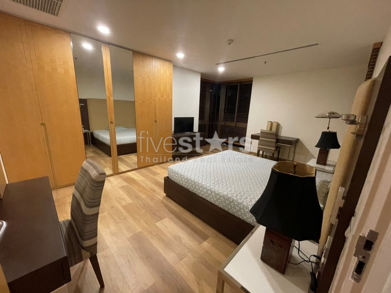Condo spacieux de 2 chambres à louer à Sala Daeng, photo 6