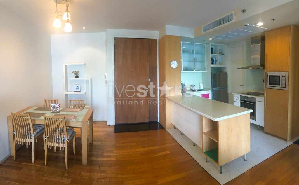 Spacieux condo de 2 chambres à louer à Sala Daeng, photo 9