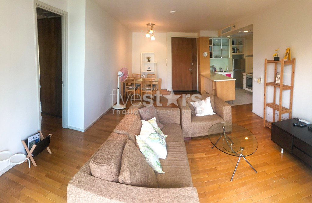 Spacieux condo de 2 chambres à louer à Sala Daeng, photo 3