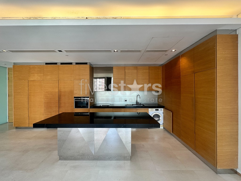 Condo unité de coin 2 chambres à louer sur Saladaeng – Silom, photo 11