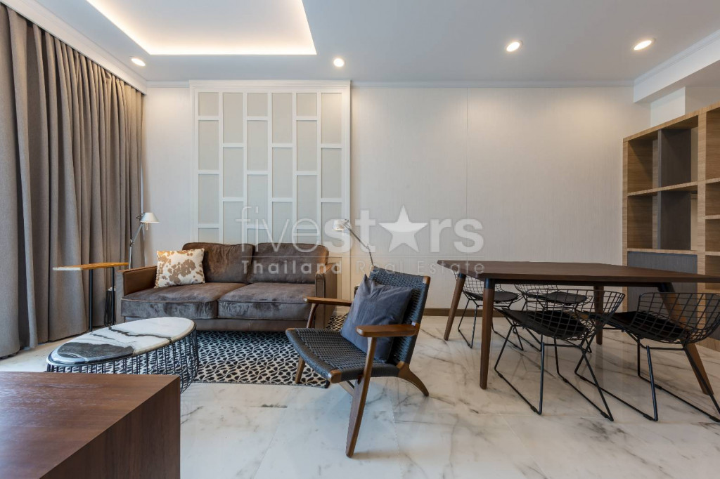 Condo 1 chambre avec vue sur la rivière à louer près de la station MRT Samyan