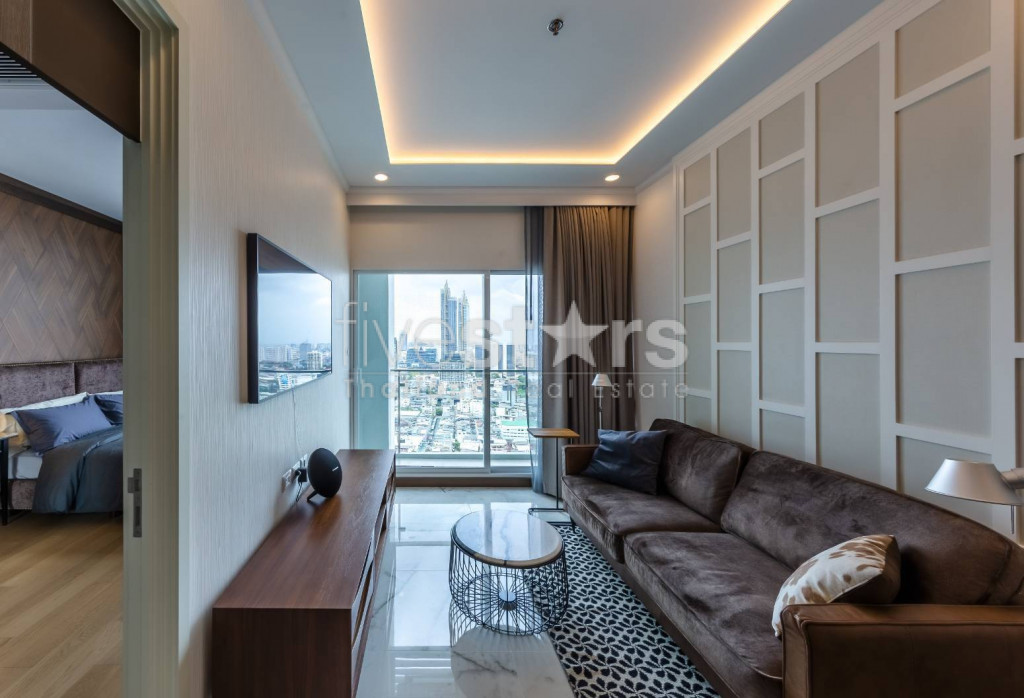 Condo 1 chambre avec vue sur la rivière à louer près de la station MRT Samyan, photo 2