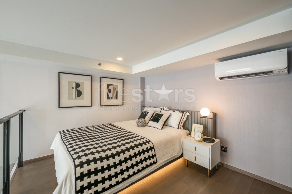 Condo duplex 1 chambre à louer sur Samyan à Hua Lamphong, photo 5