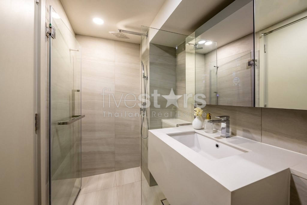Condo duplex 1 chambre à louer sur Samyan à Hua Lamphong, photo 11