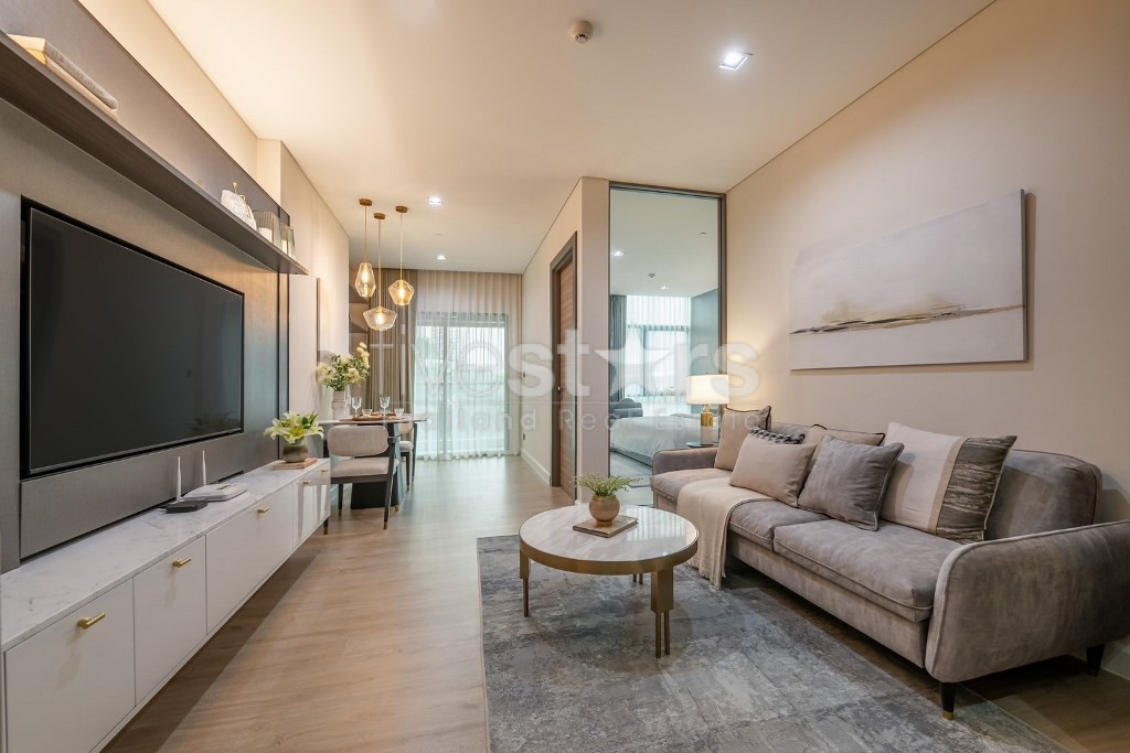 Condo 1 chambre à louer sur Charoen Krung Road, Bang Rak, photo 2