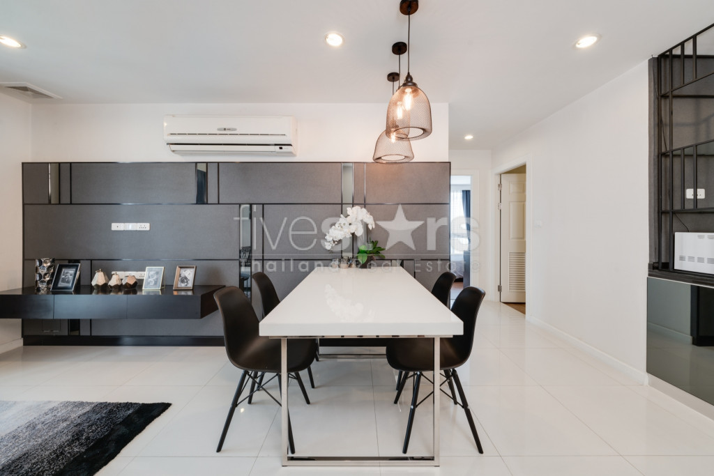 Moderne 2 chambres à louer sur Silom-Surawong, photo 5