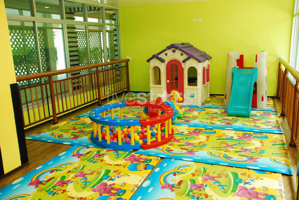 3 bedroom apartment for rent close Surasak BTS station, photo 19