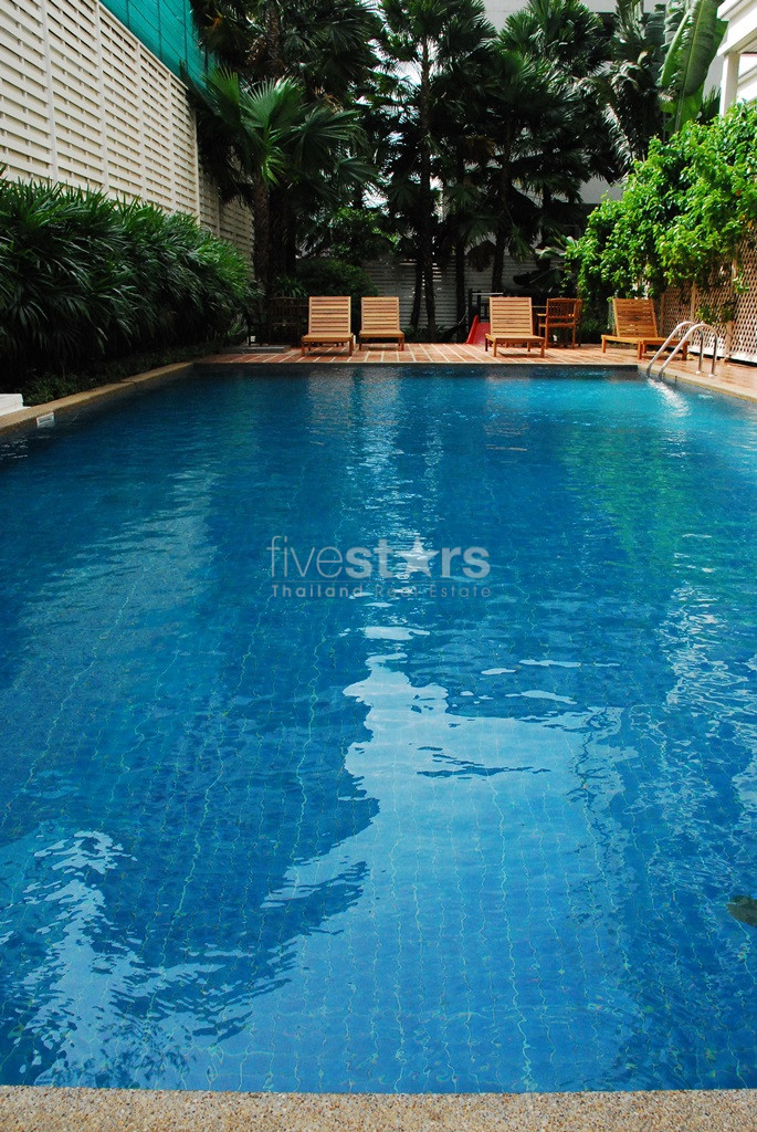 3 bedroom apartment for rent close Surasak BTS station, photo 17