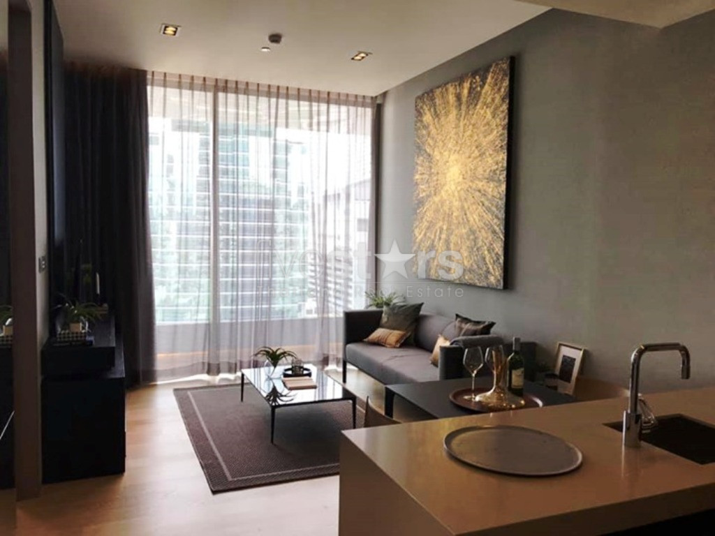 Condominium neuf d'une chambre à louer à Saladaeng