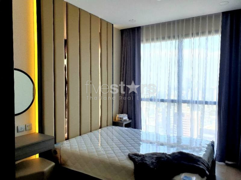 Modern 2 bedrooms condo for rent near MRT Silom, photo 7