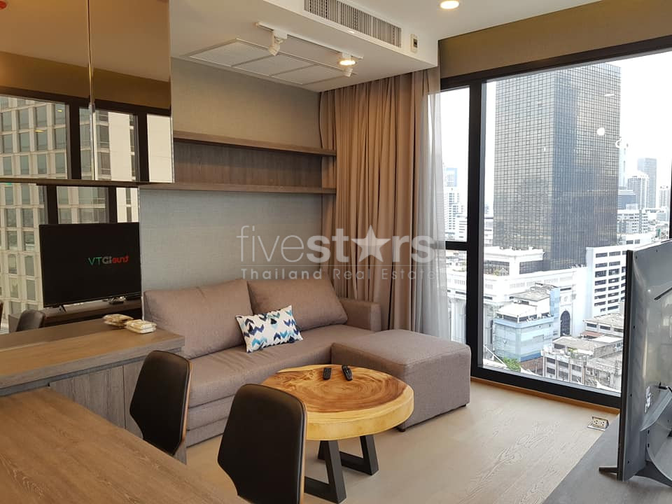Brand new unit 2 bedrooms for rent in Silom, photo 2