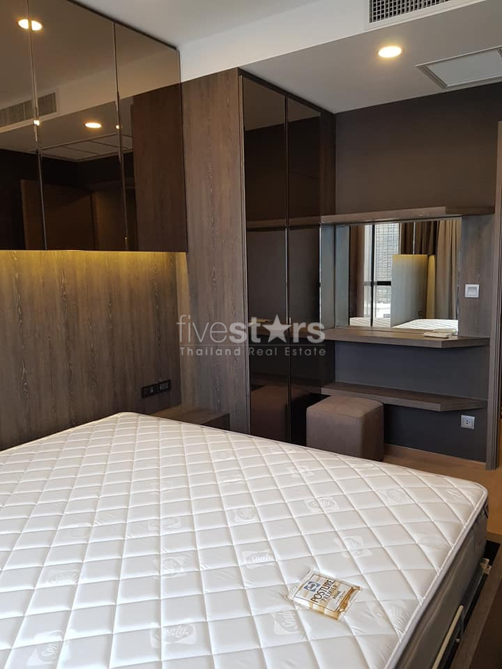 Brand new unit 2 bedrooms for rent in Silom, photo 6