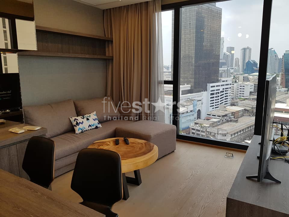 Brand new unit 2 bedrooms for rent in Silom
