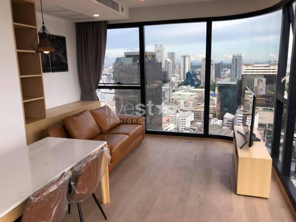 High floor unit 2 bedrooms condo for rent in Silom, photo 2