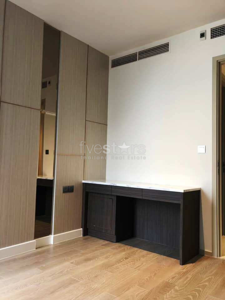 Brand new 2 bedrooms condo for rent in Silom, photo 14