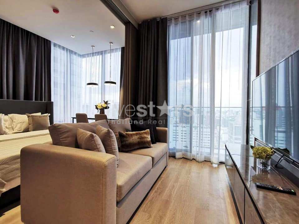 1 bedroom condo for rent in Silom