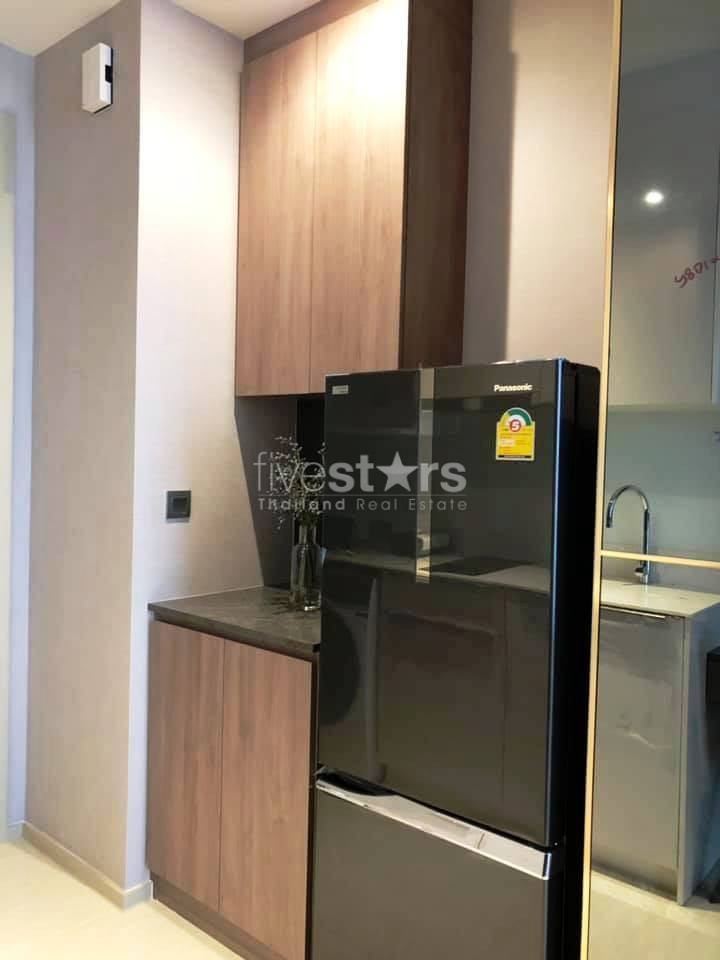 1 bedroom condo for rent in Silom, photo 6