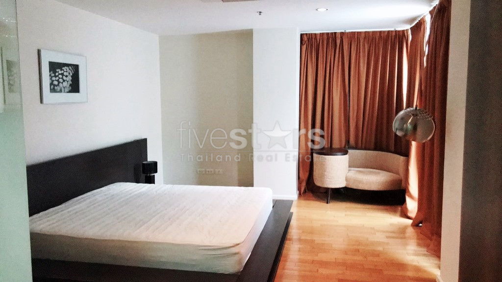 Appartement de 3 chambres à louer proche du BTS Saladaeng, photo 4
