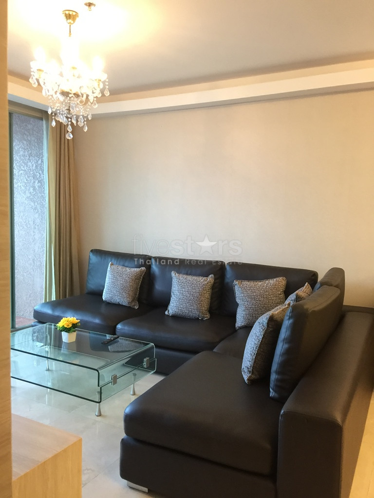 Appartement 2 chambres avec grand balcon quartier Silom, photo 2