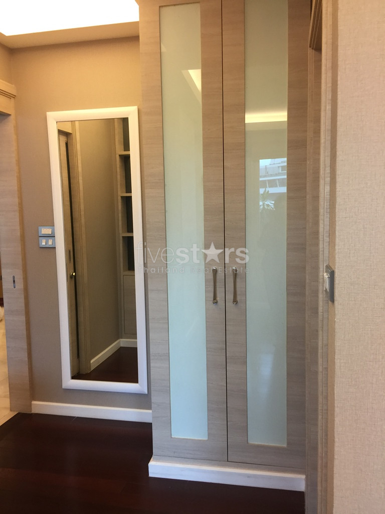 Appartement 2 chambres avec grand balcon quartier Silom, photo 8