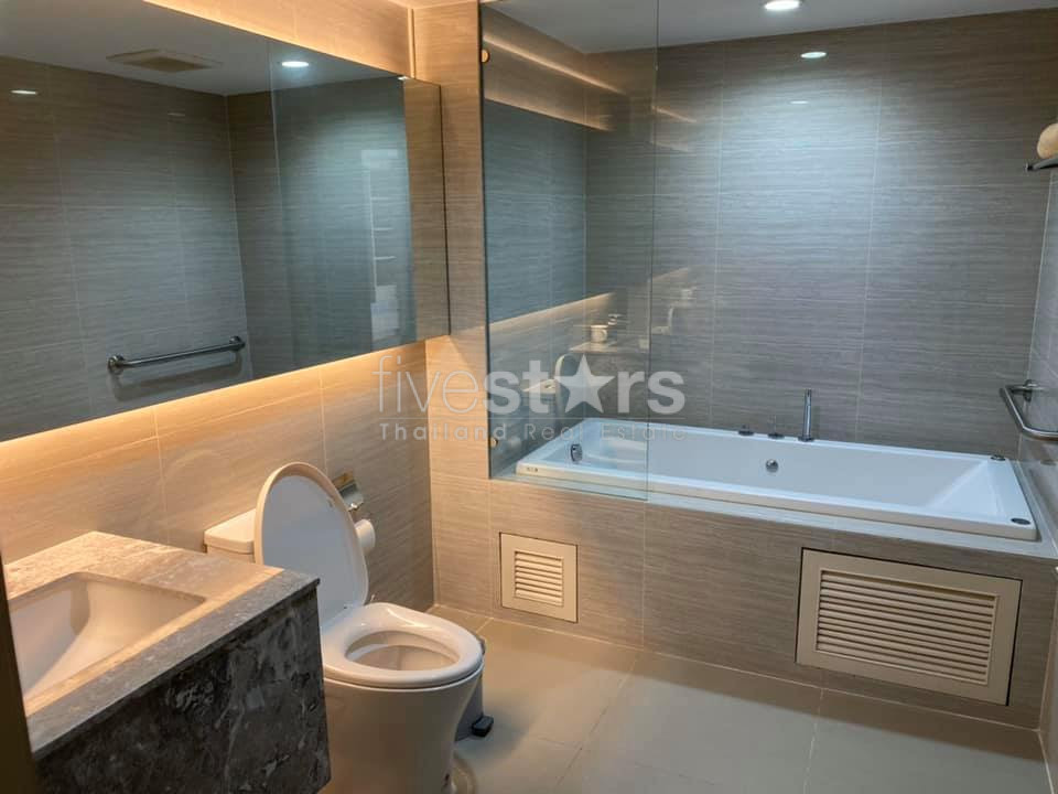 Condominium 2 bedrooms in Silom for rent, photo 8