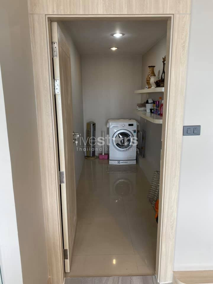 Condominium 2 bedrooms in Silom for rent, photo 9