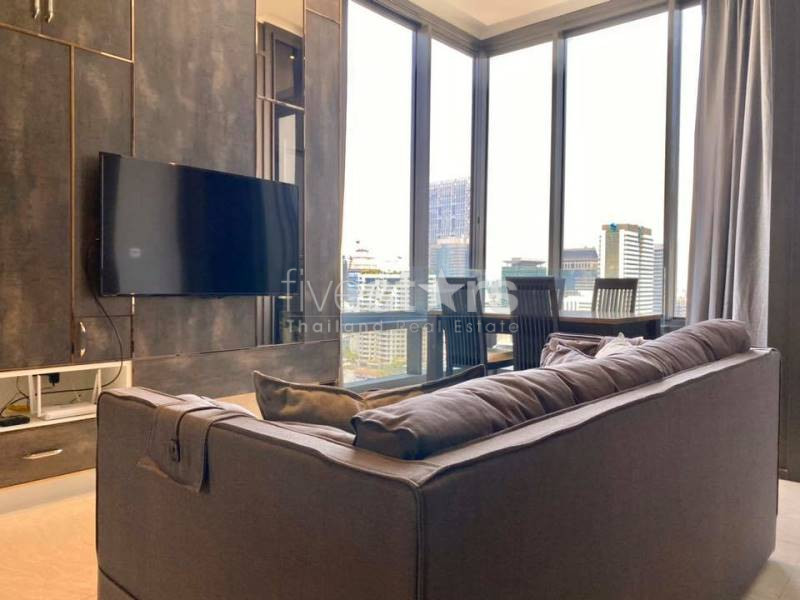 Brand new 2 bedrooms condo for rent in Silom