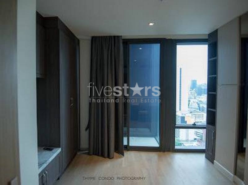 Brand new 2 bedrooms condo for rent in Silom, photo 19