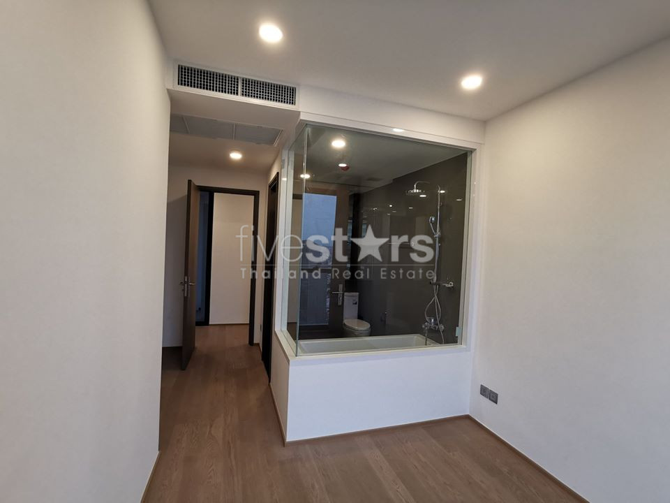 Modern 2 bedrooms condo for sale near MRT Silom, photo 10