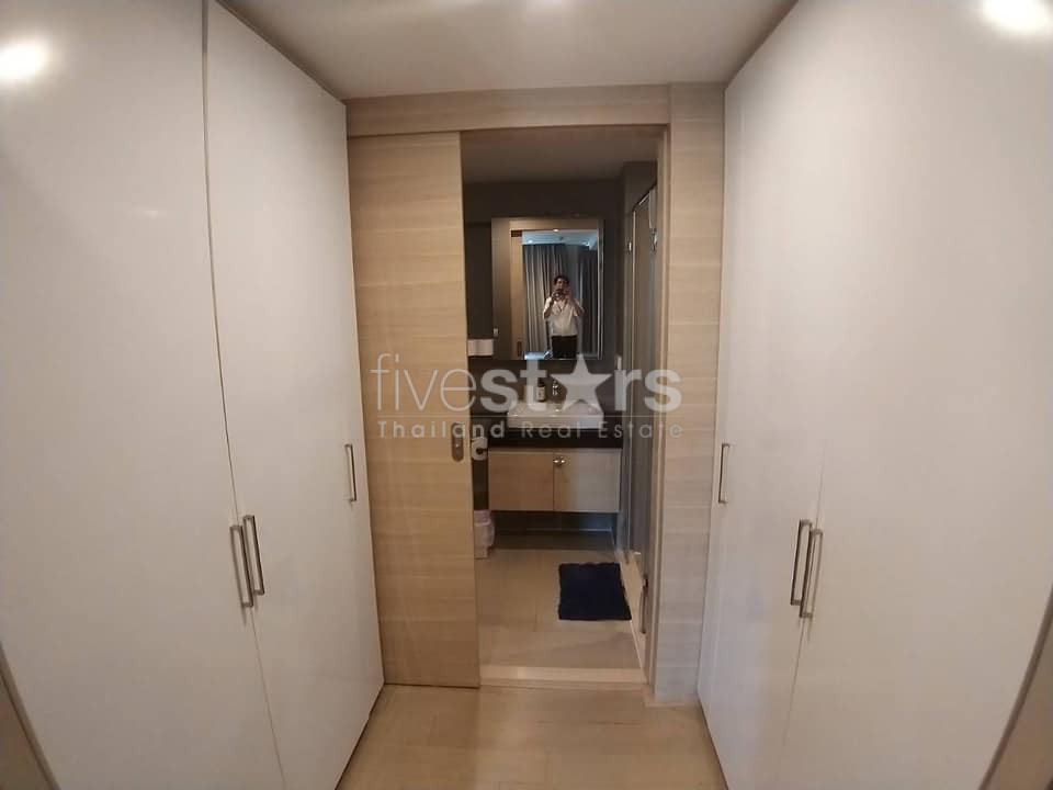 2-bedroom condominium in Silom area, photo 5