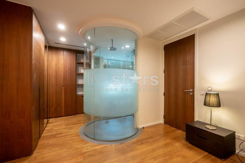 3-bedroom condo for rent close to Saladaeng BTS Station, photo 10